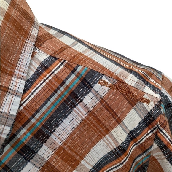 QUIKSILVER Brown Plaid Short Sleeve Collared Shirt Men M Medium - Picture 3 of 9